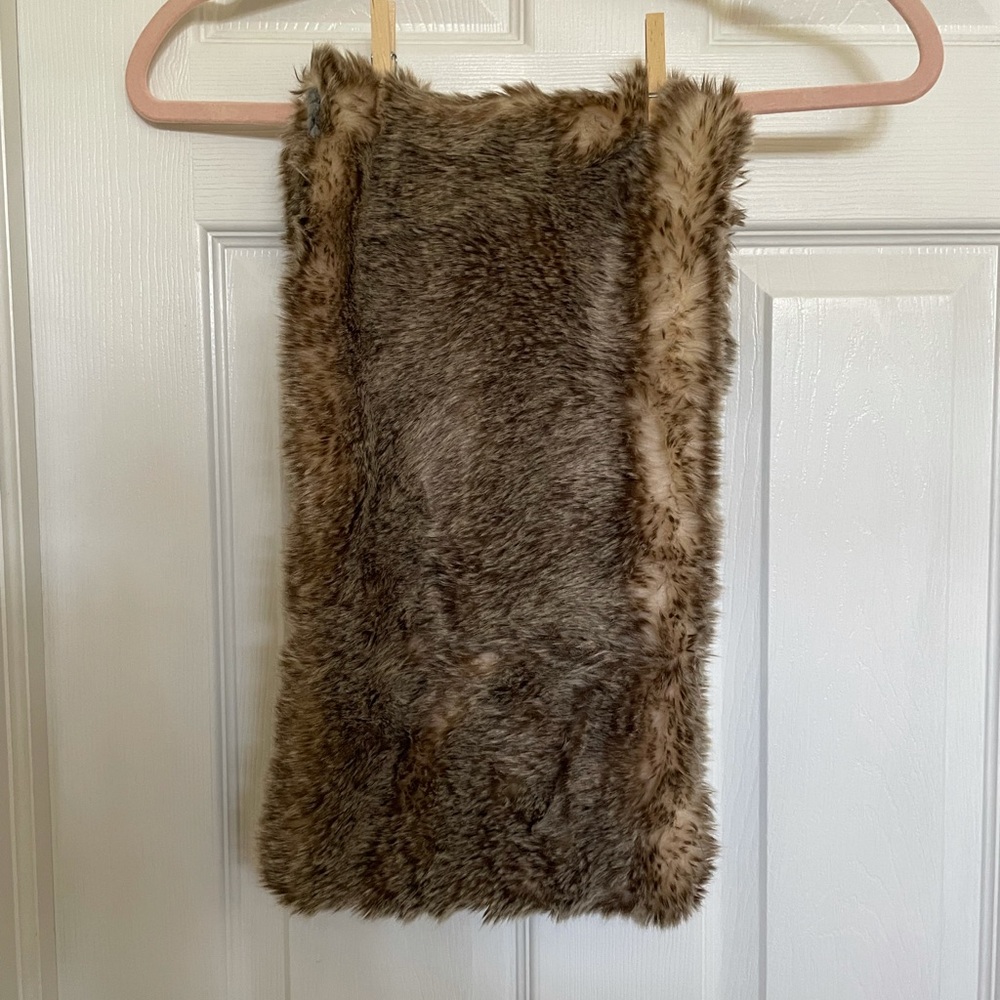 Faux fur stole